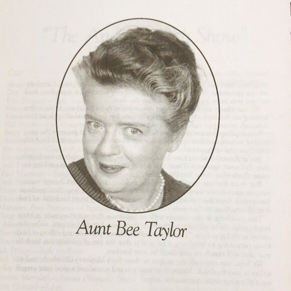 Aunt Bee's Mayberry Cookbook from the Andy Griffith Show (1991) - Picture 2 of 9